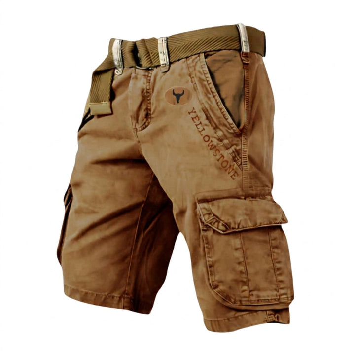 Men's cargo shorts with belt loops and large flap pockets