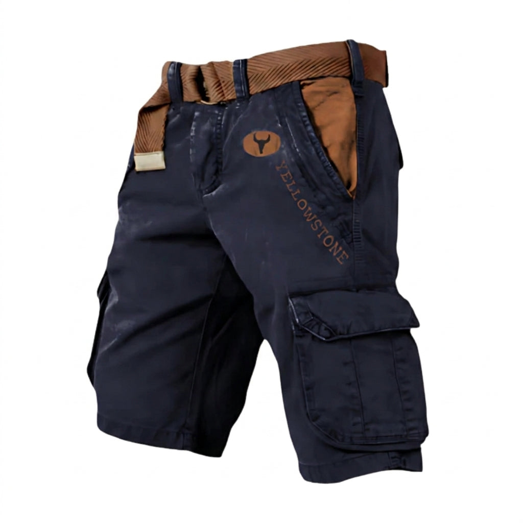 Men's cargo shorts with belt loops and large flap pockets
