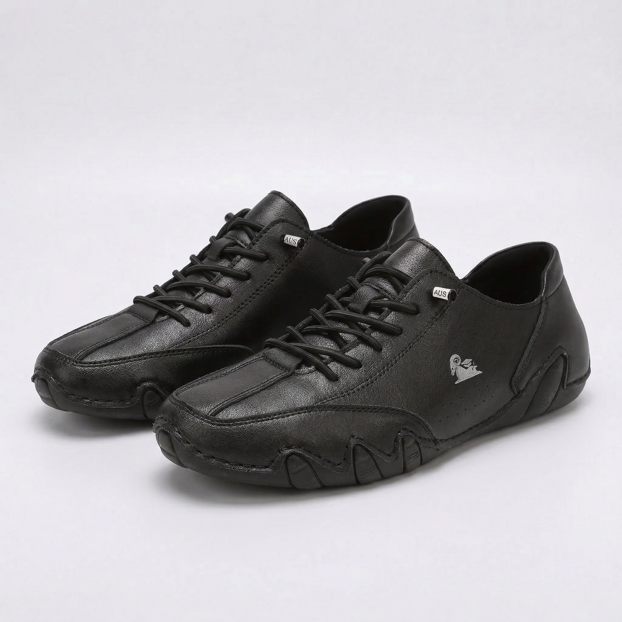 Women's casual lace-up sneakers with rounded toes