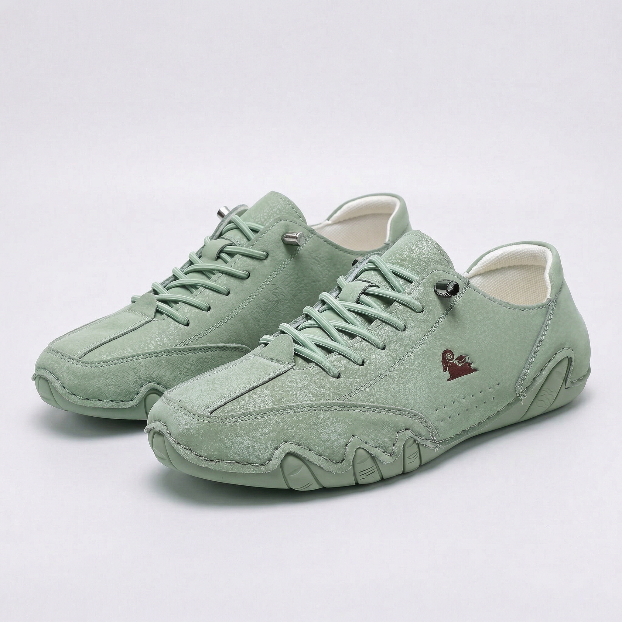 Women's casual lace-up sneakers with rounded toes
