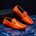 Textured loafer with metal buckle and moc toe