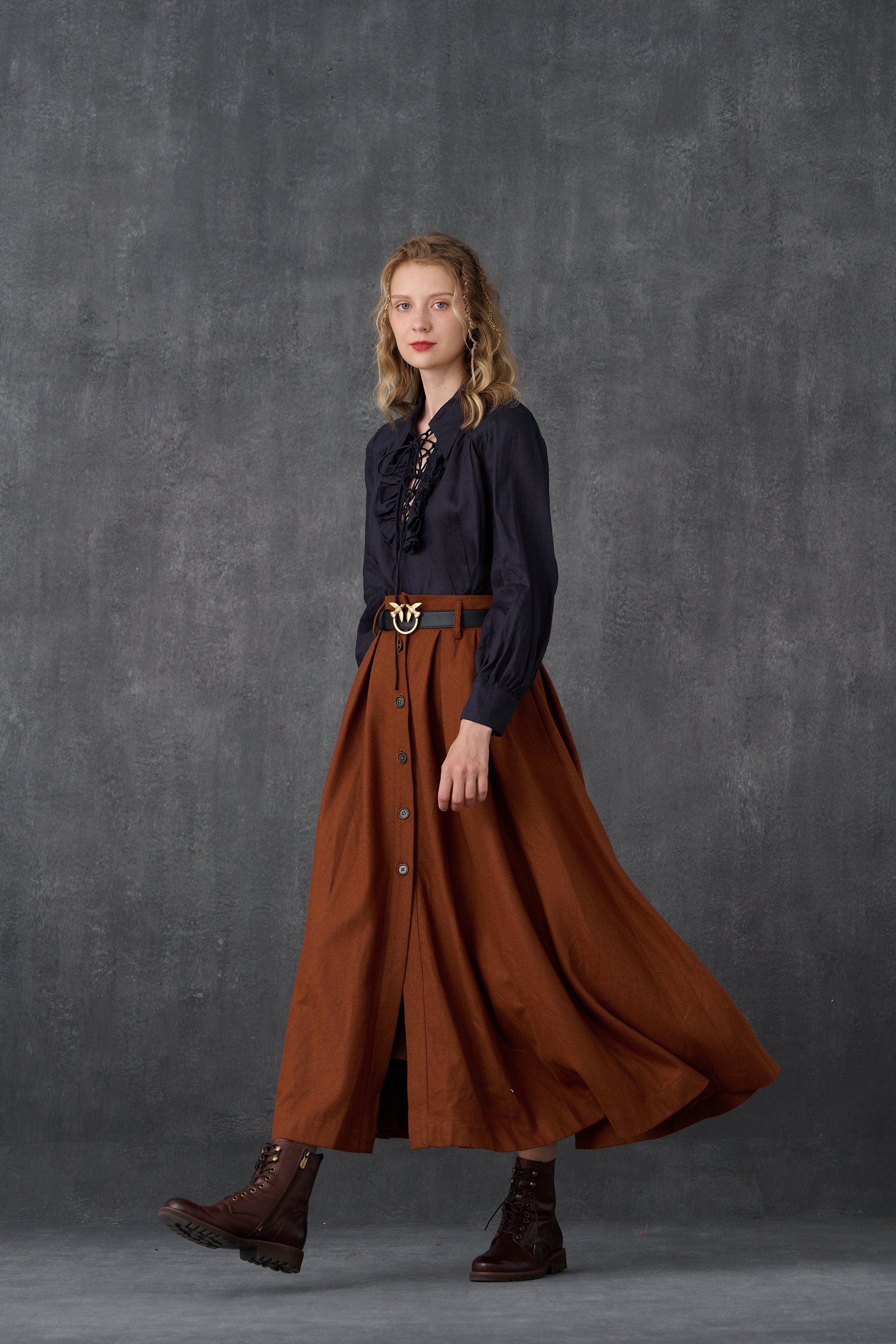 Women's brown high-waisted button front maxi skirt