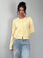 Women's slim fit knitted cardigan with long sleeves and button front