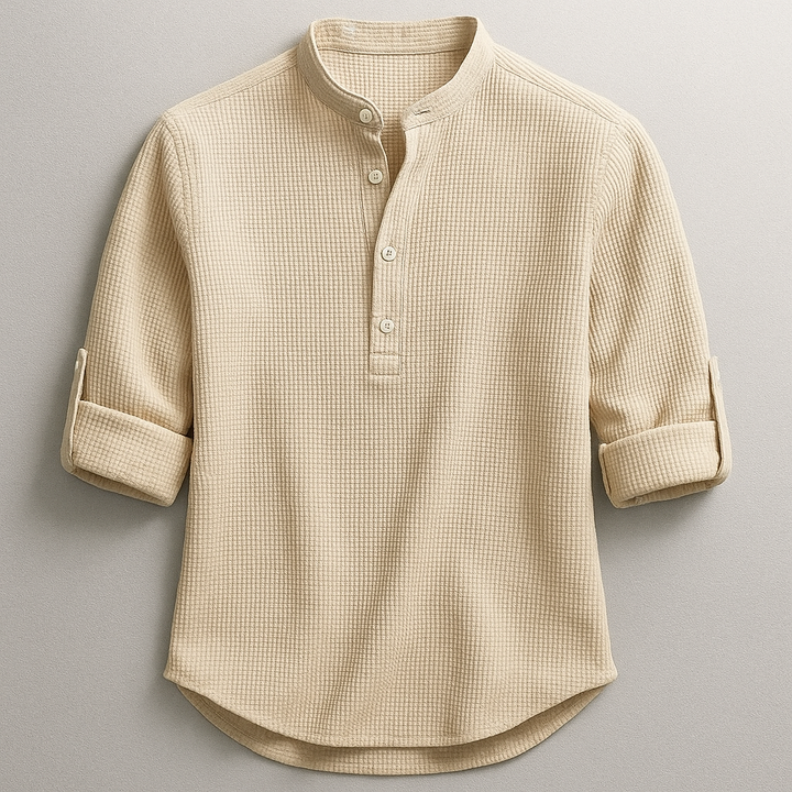 Men's textured Henley shirt with mandarin collar and button placket