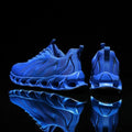 Men's lace-up running trainers with sculpted soles