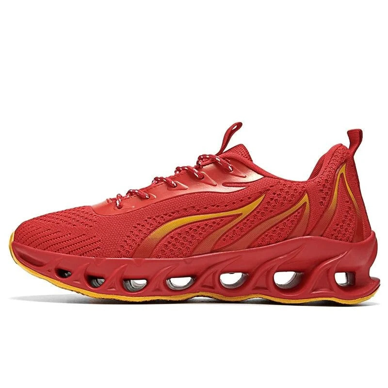 Men's lace-up running trainers with sculpted soles