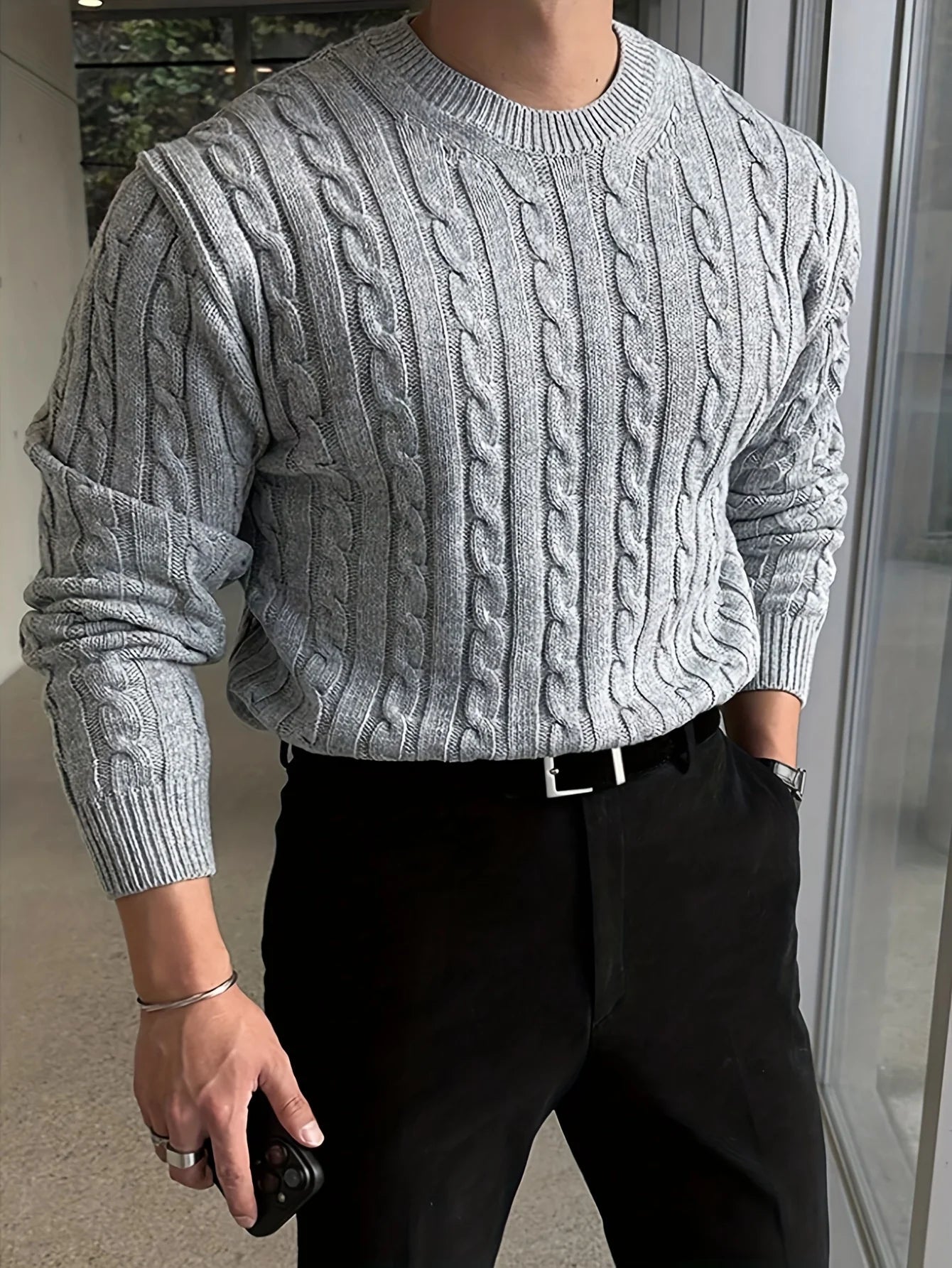 Men's textured cable knit crew neck sweater with long sleeves