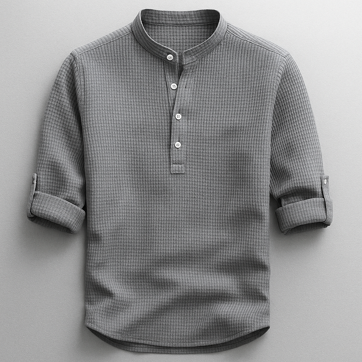 Men's textured Henley shirt with mandarin collar and button placket