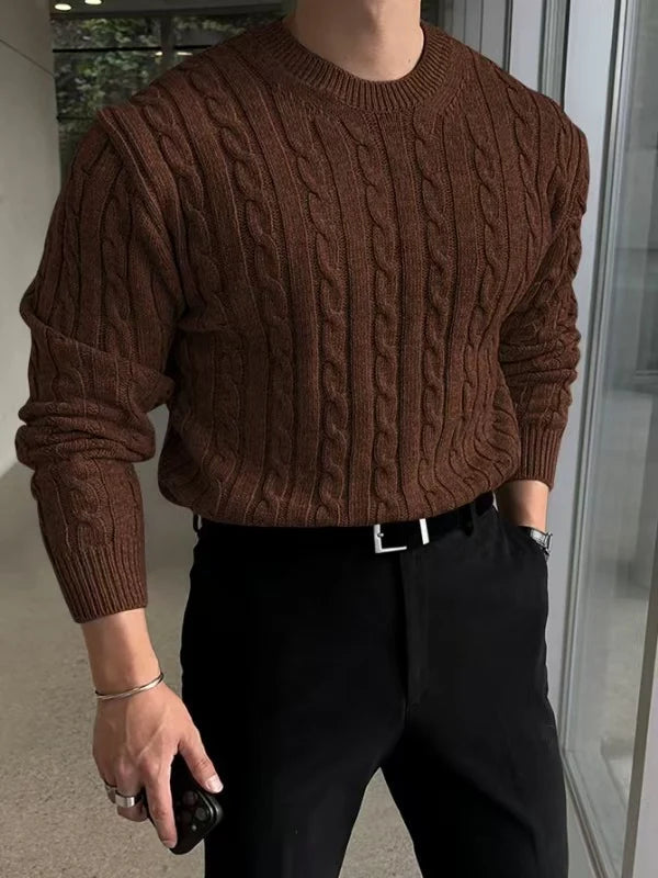 Men's textured cable knit crew neck sweater with long sleeves