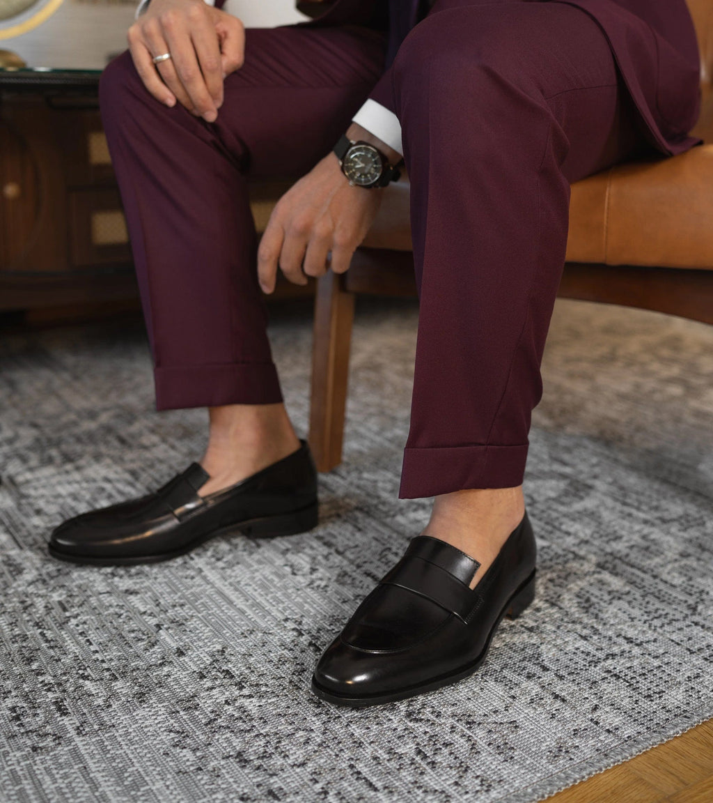 Black men's square toe keeper loafers with low heels