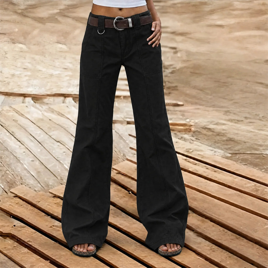 Women's straight-leg cargo trousers with high waist and utility pockets