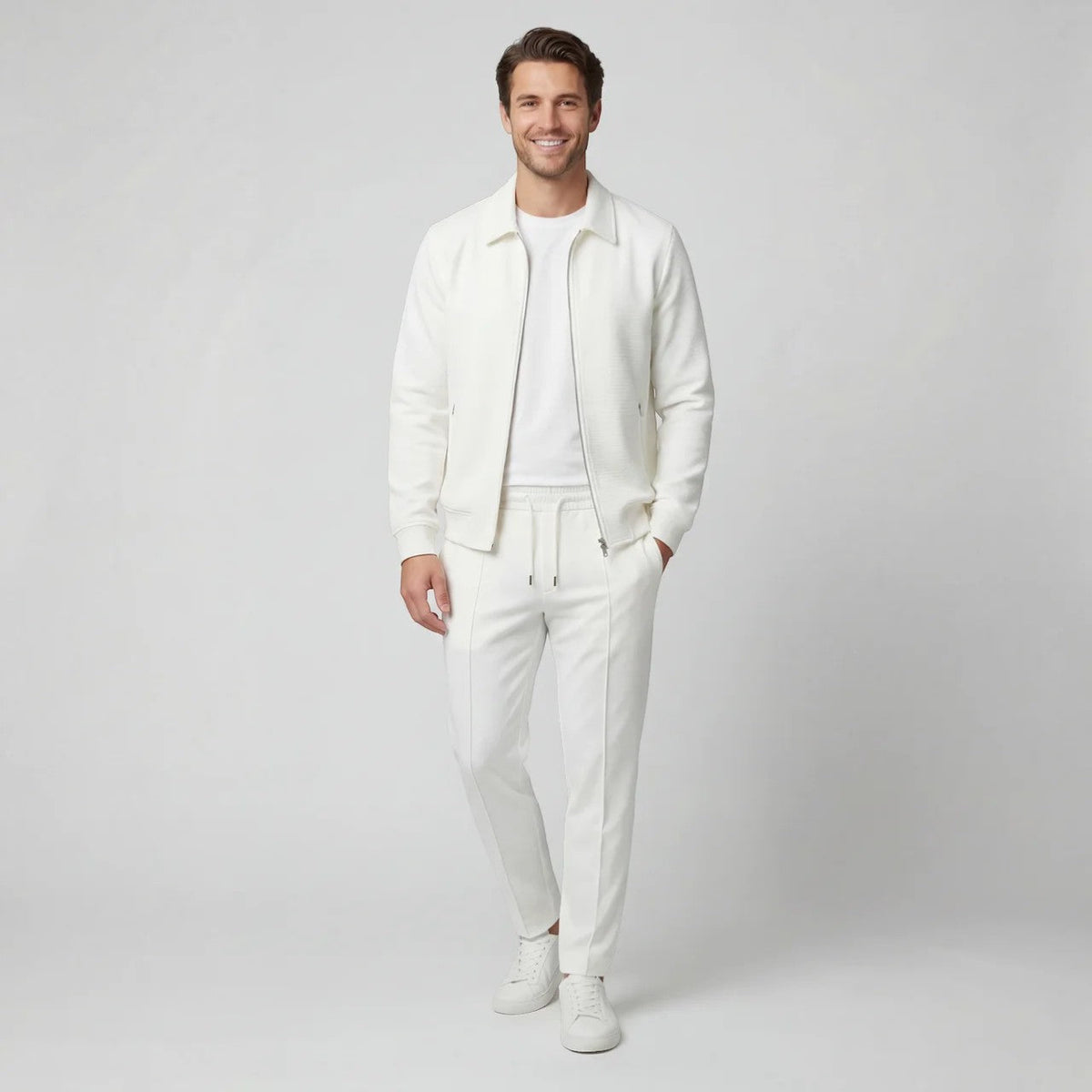 Men's matching jacket and trouser set with zip jacket and drawstring trousers