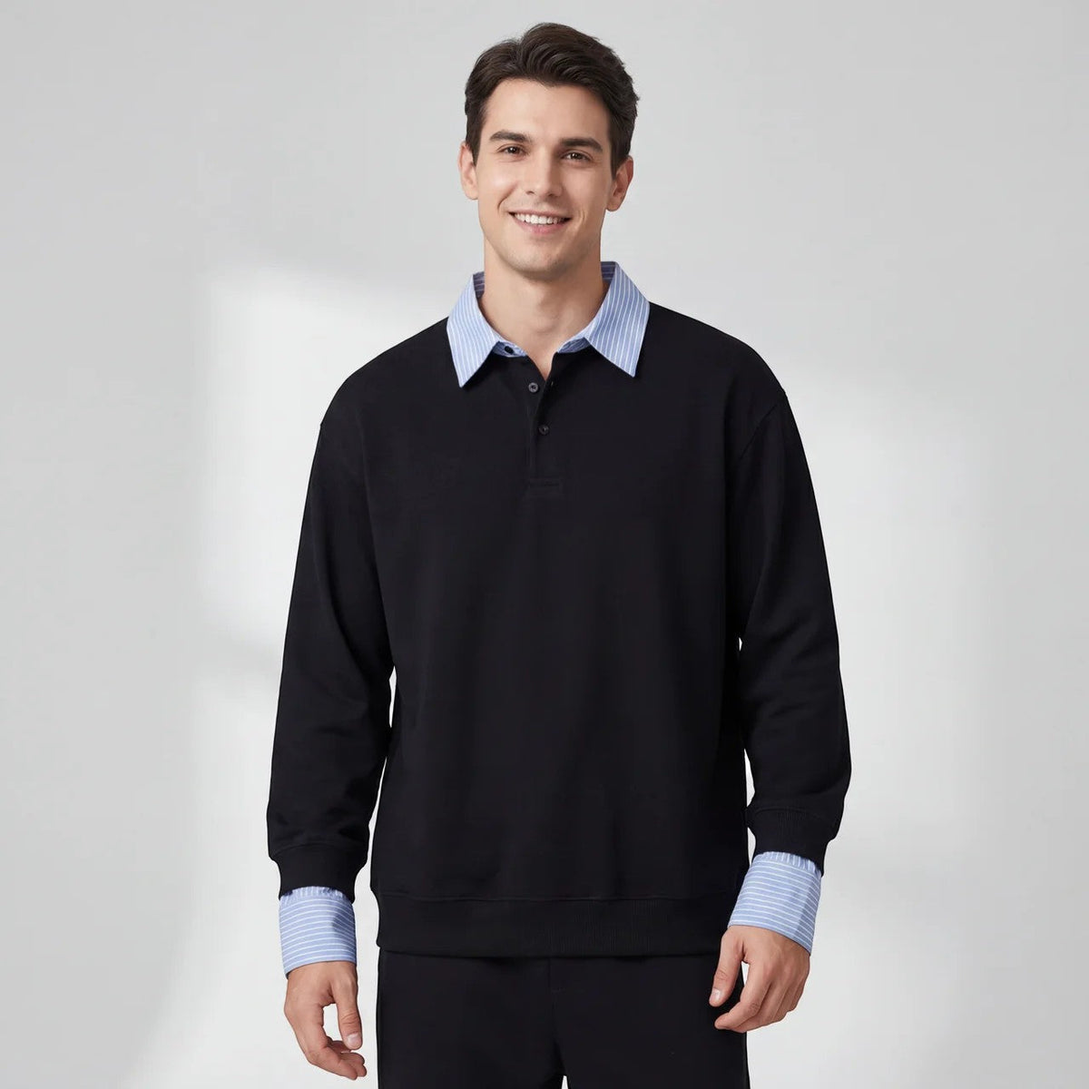 Men's collared sweatshirt with striped collar and button placket