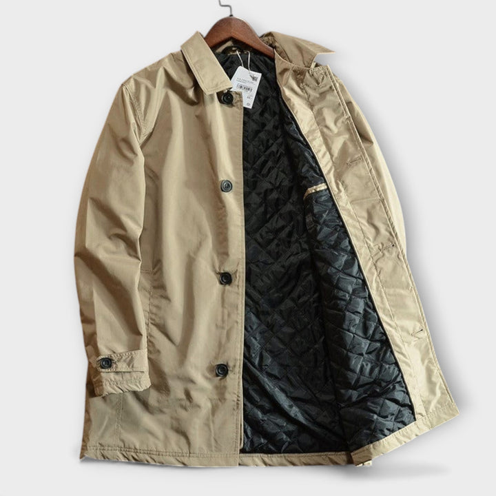 Men's collared waterproof trench coat with button fastening