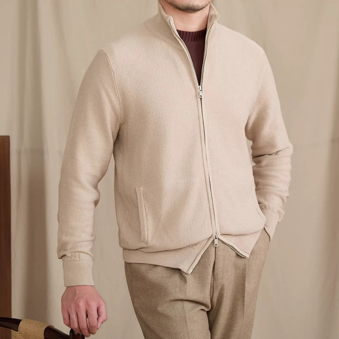 Men's knitted zip cardigan with stand collar, long sleeves and front pockets