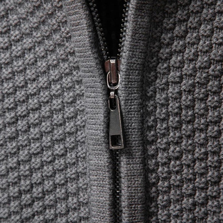 Men's cable-knit full-zip jumper with mock neck and ribbed trims