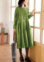 Women's corduroy midi dress with round neck and long sleeves