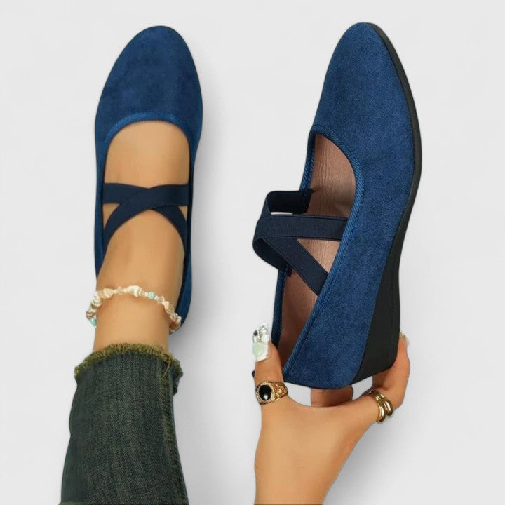 Women's Mary Jane wedge shoes with cross straps and rounded toe