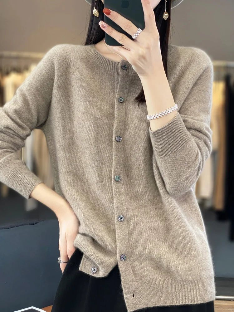 Women's plain button-front cardigan with round neck and long sleeves