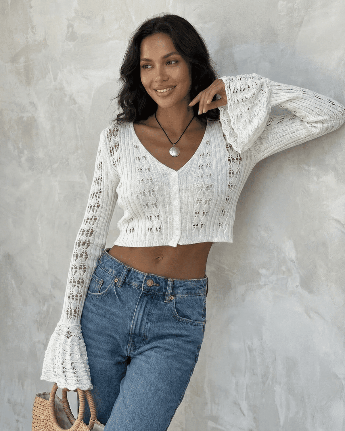 Women's white openwork cropped cardigan with V-neck and flared sleeves