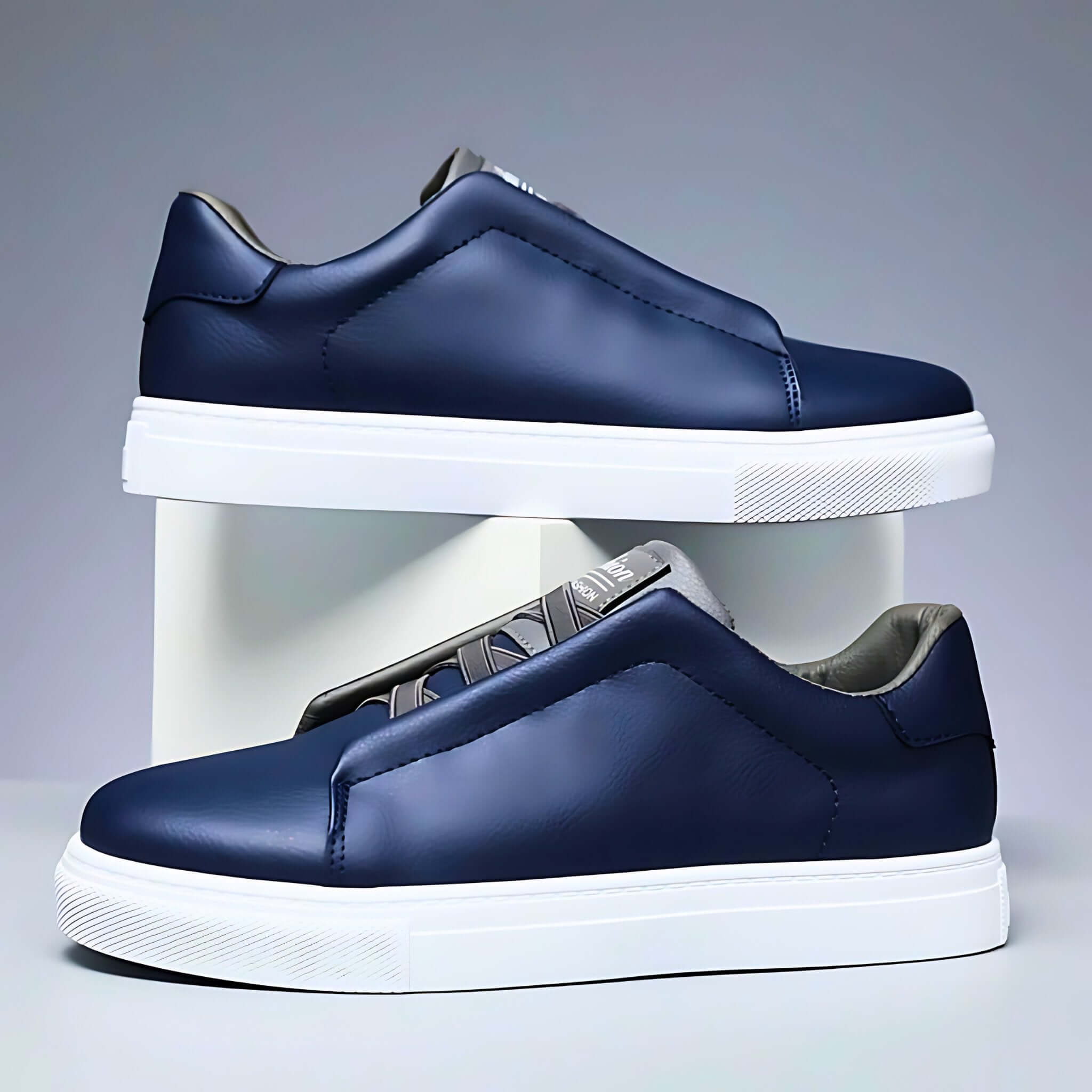 Unisex low-top panelled sneakers with lace-up front and flat sole