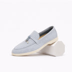 Women's slip-on loafer with rounded toe and metal vamp detail