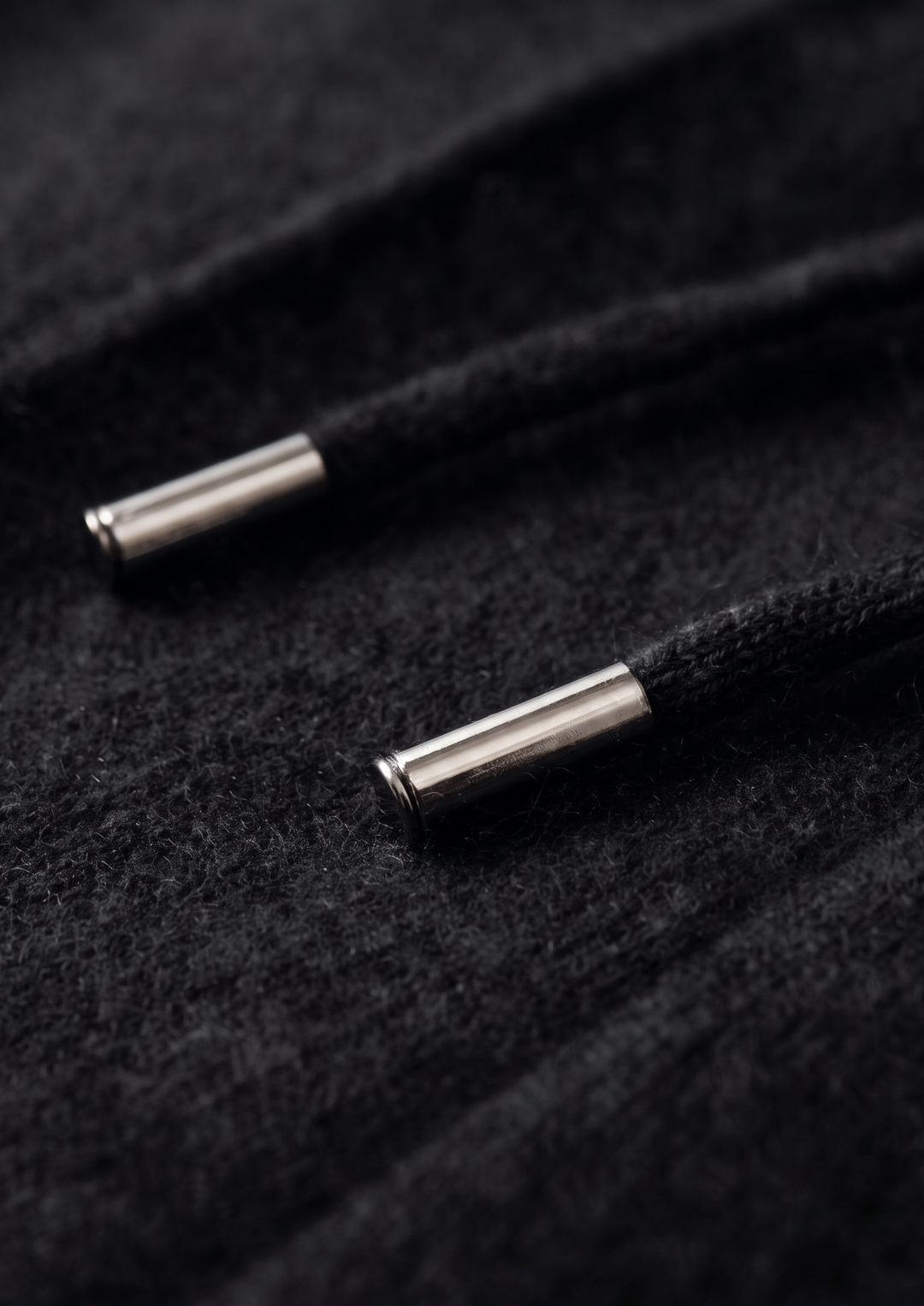 Men's fine knit tracksuit set with a zip jacket and drawstring trousers