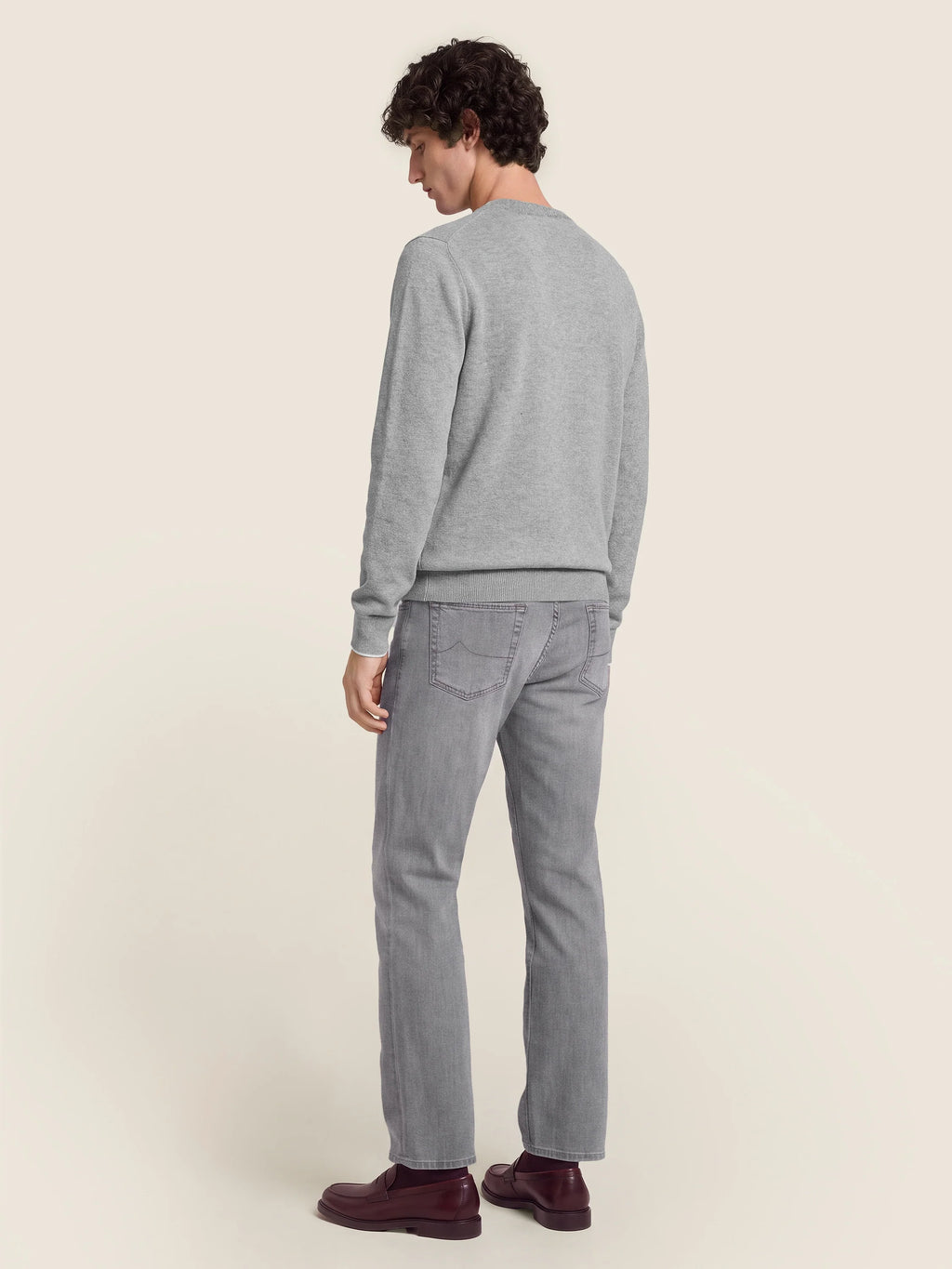 Men's grey crew neck jumper with long sleeves and ribbed trims