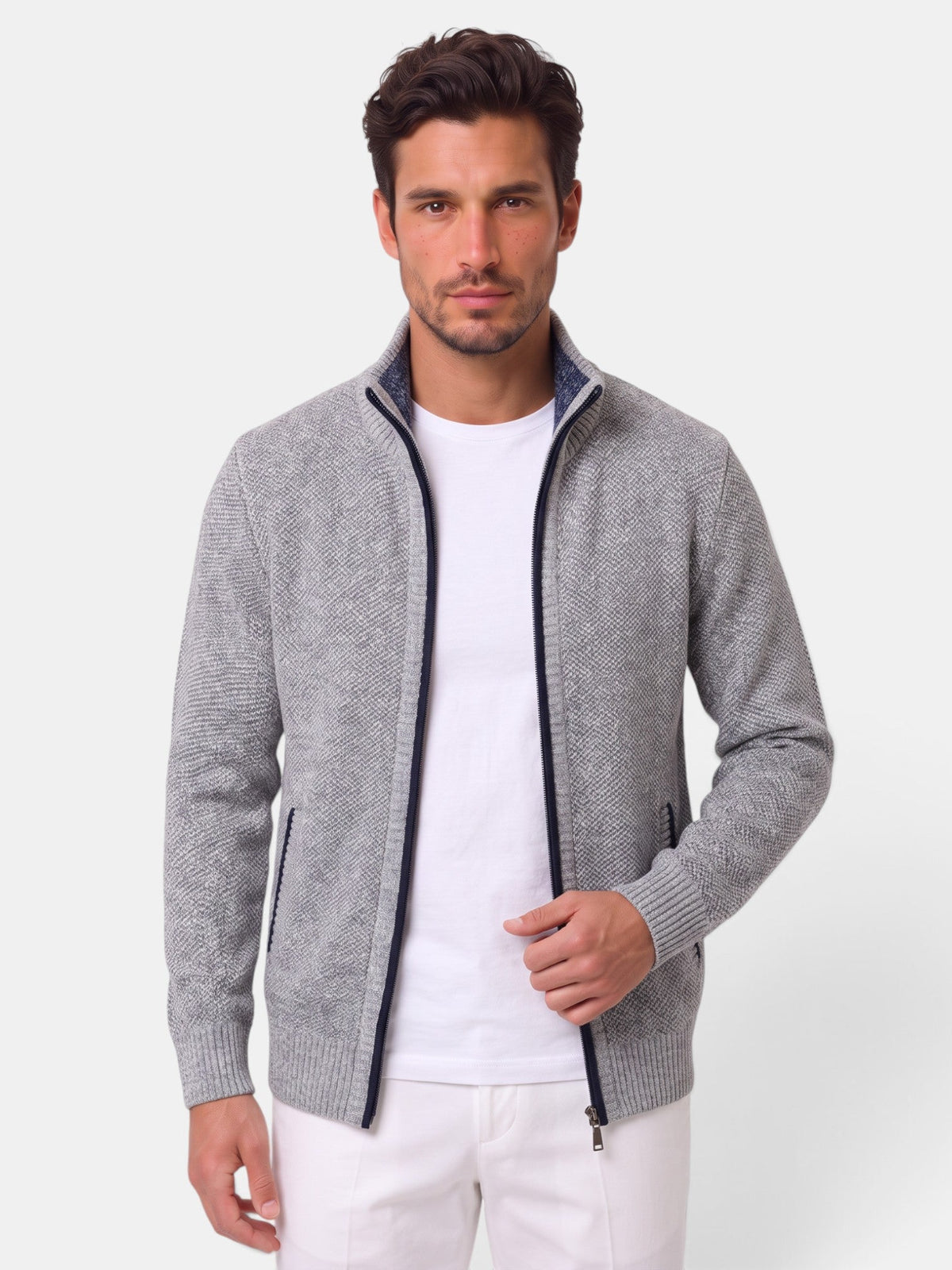 Men's textured knitted zip-up sweater with stand collar and front pockets