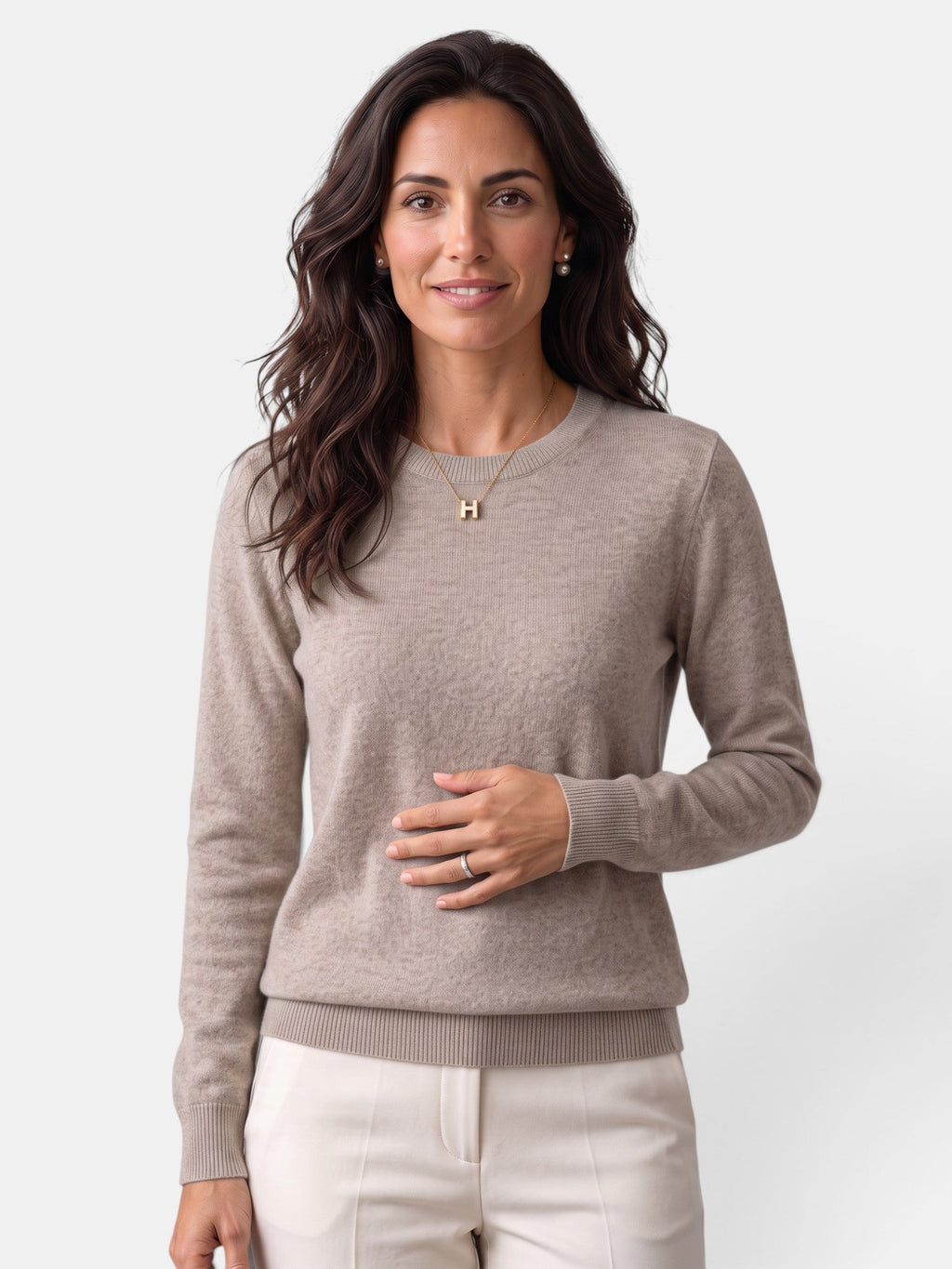 Women's long-sleeved textured crew neck jumper with ribbed trims