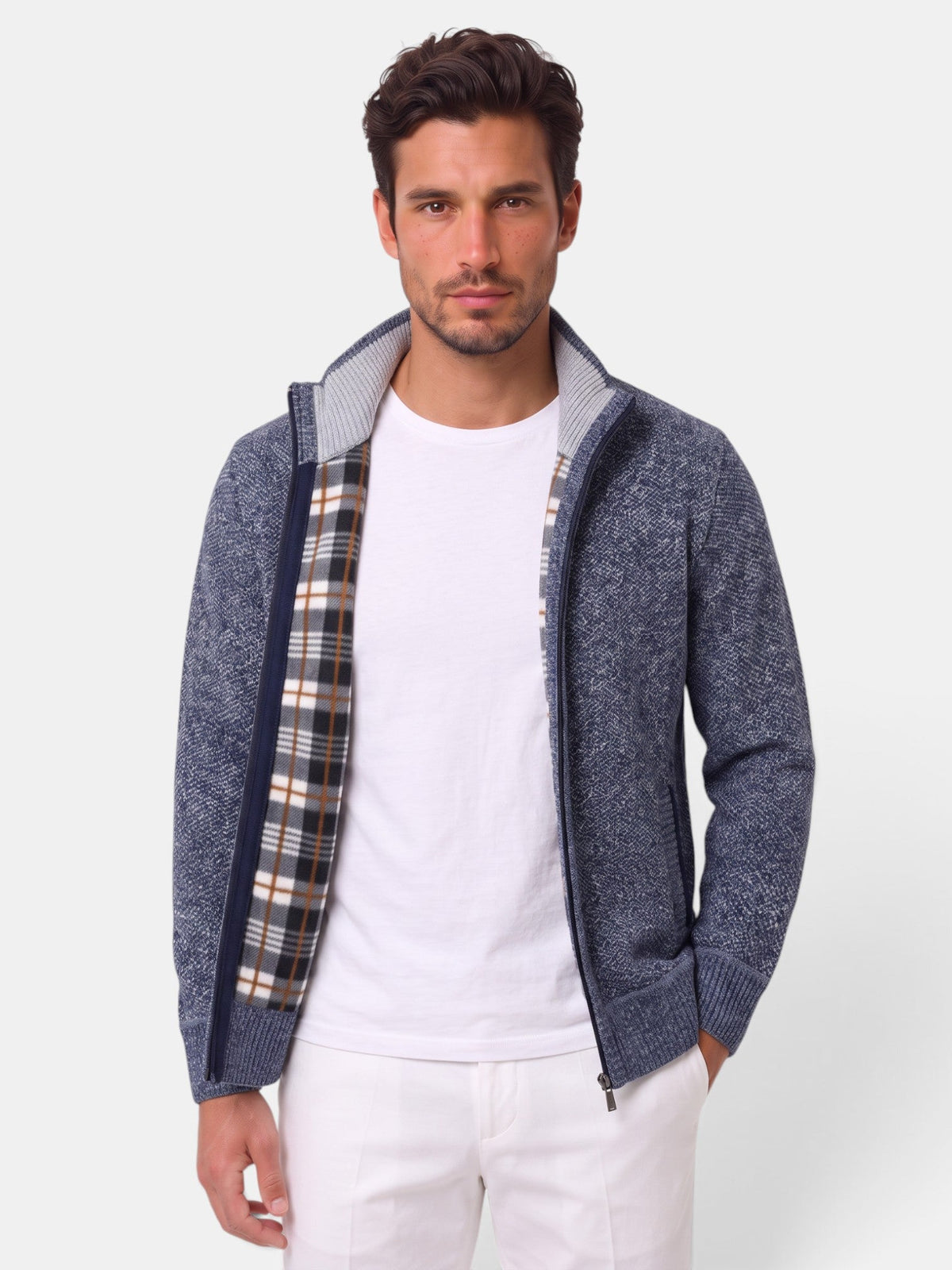 Men's textured knitted zip-up sweater with stand collar and front pockets