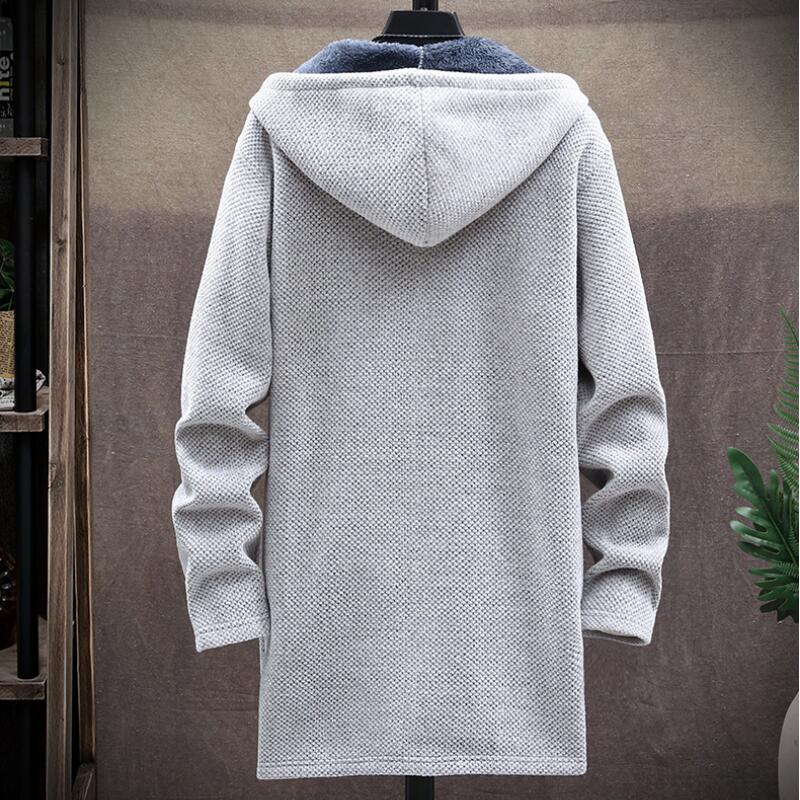 Men's hooded knit jacket with full zipper and lined hood
