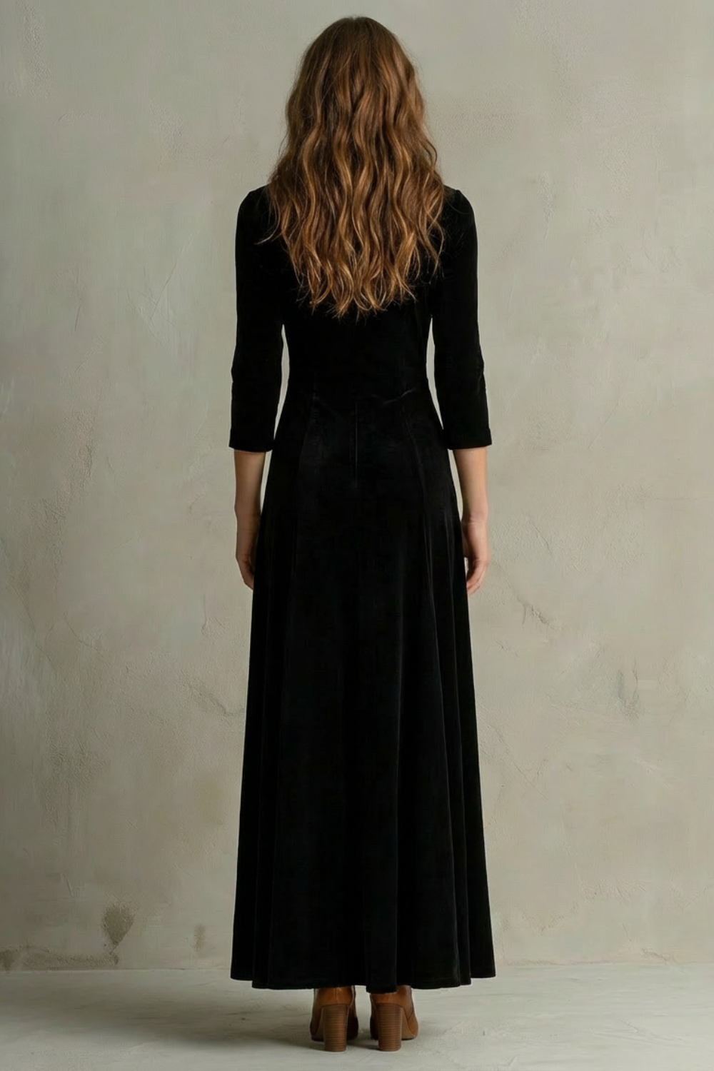 Women's Buttoned Lapel Velvet Maxi Dress