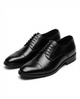 Men's cap toe Oxford shoes with closed lacing