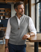 Men's sleeveless knitted zip-up vest with stand collar and ribbed trims