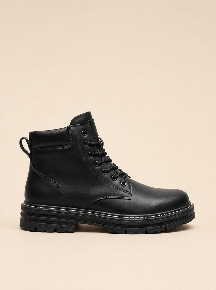 Men's Chunky Lace-Up Boots in black