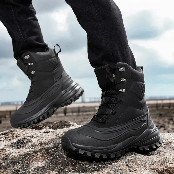 Men's Plush-Lined Lace-Up Snow Boots