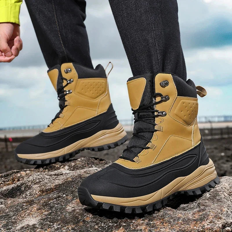 Men's Plush-Lined Lace-Up Snow Boots