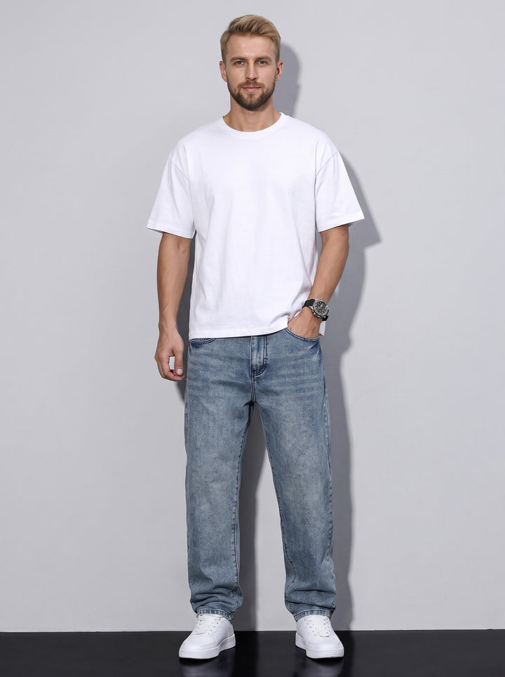 Men's Loose Fit Straight Leg Jeans in washed blue