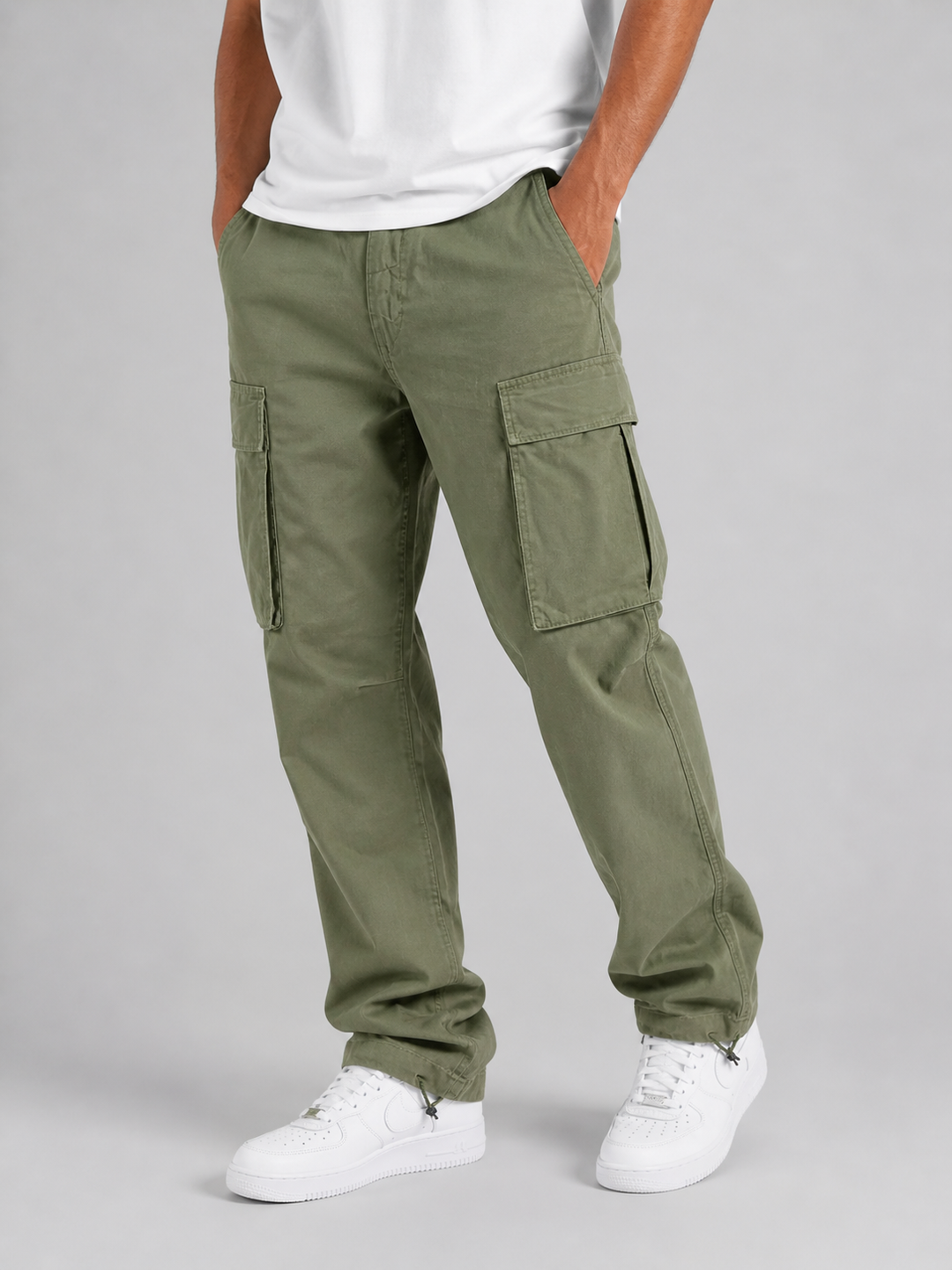 Men's Relaxed Straight Leg Cargo Trousers