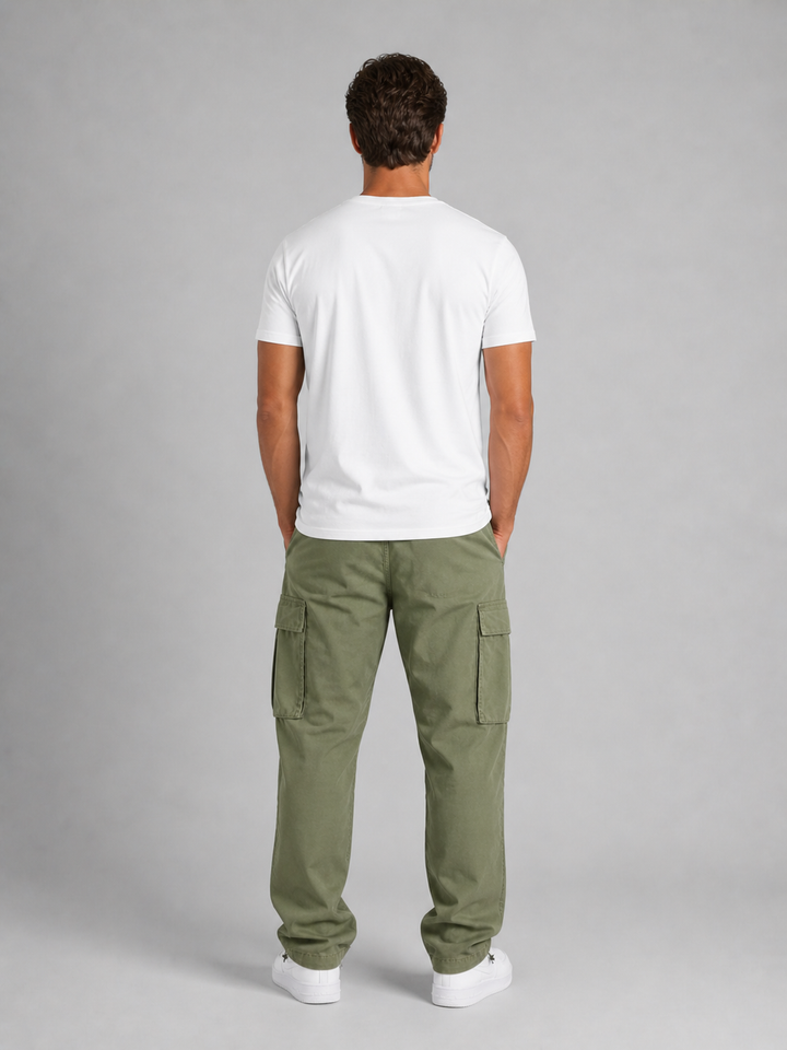 Men's Relaxed Straight Leg Cargo Trousers