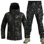 Men's hooded outdoor jacket and cargo trousers set