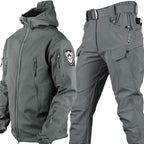Men's hooded outdoor jacket and cargo trousers set