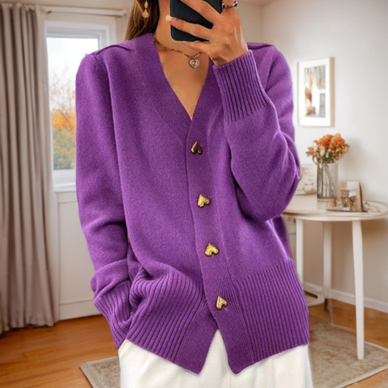 Women's V-neck cardigan with gold heart buttons, front pockets and ribbed trims