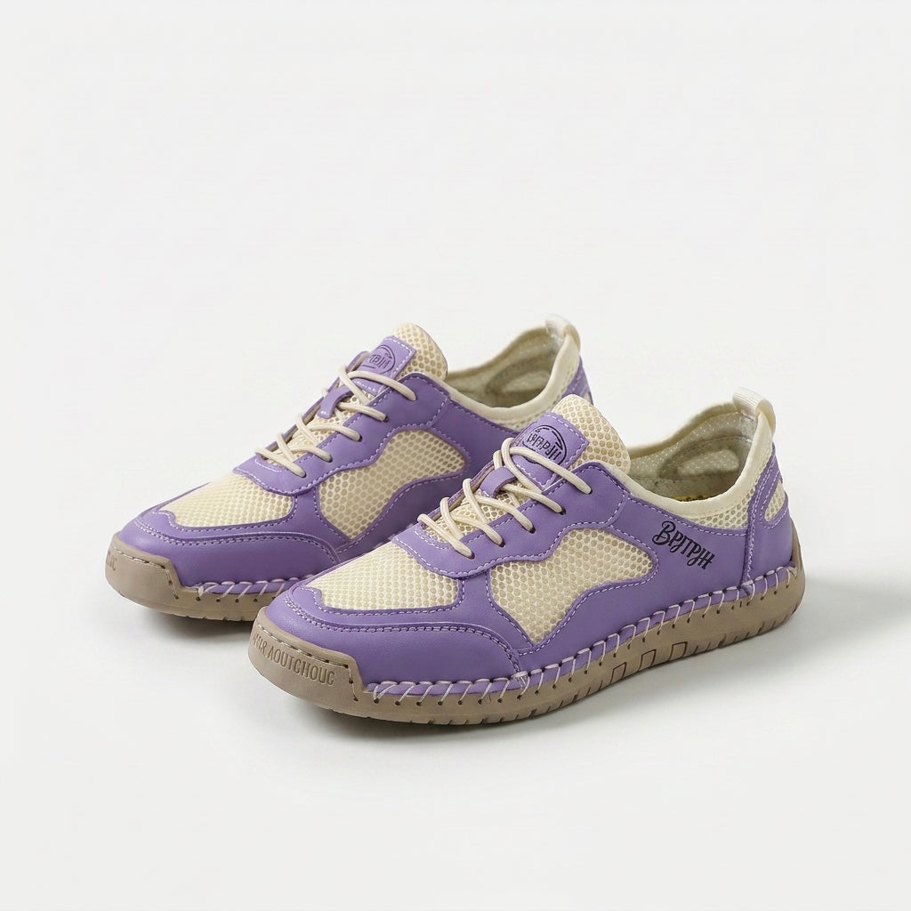 Panel trainers with lace-up fastening, mesh-look inserts and textured sole
