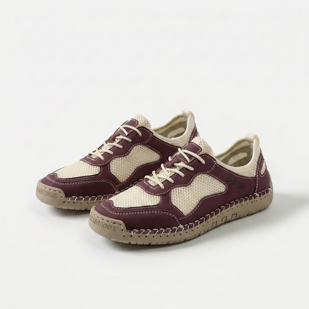 Panel trainers with lace-up fastening, mesh-look inserts and textured sole