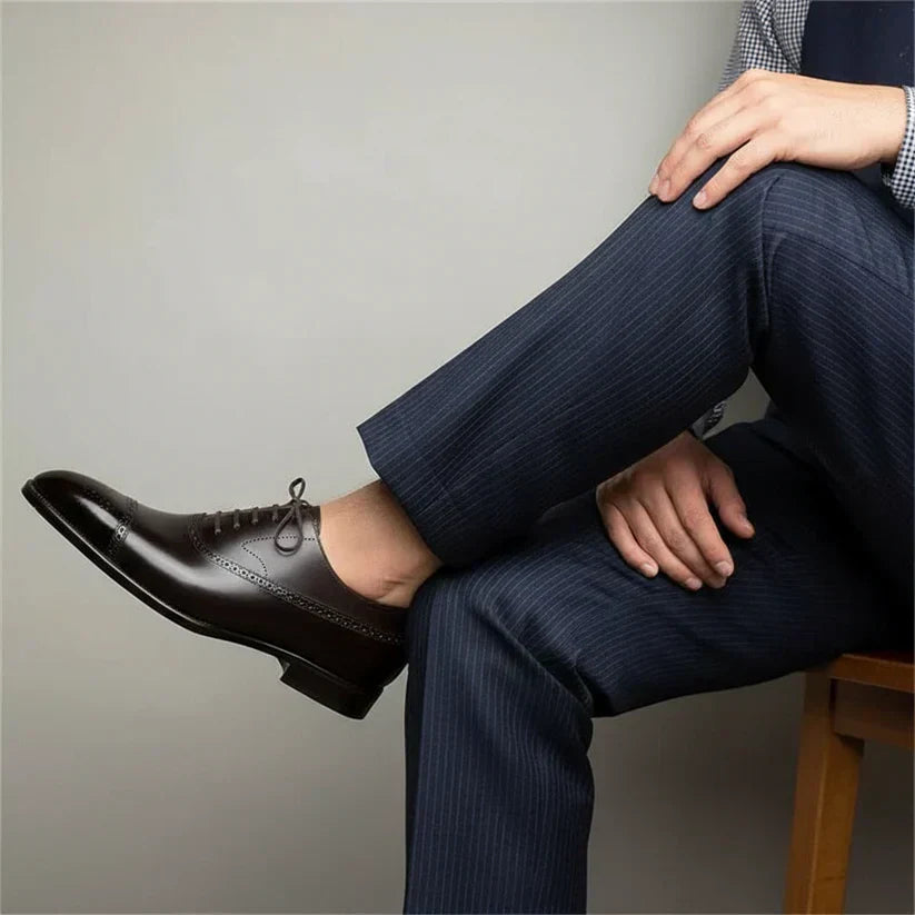 Men's Oxford shoes with perforated brogue toe detailing and lace-up fastening
