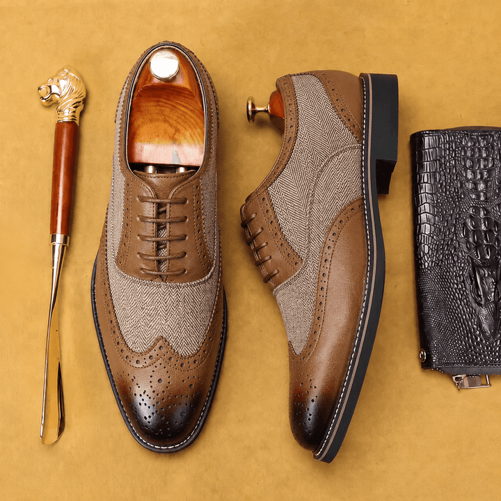 Men's Two-Tone Wingtip Brogue Derby Shoes