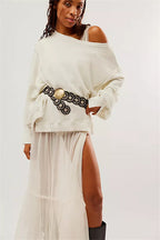 Women's oversized sweatshirt with crew neckline, balloon sleeves and side slits