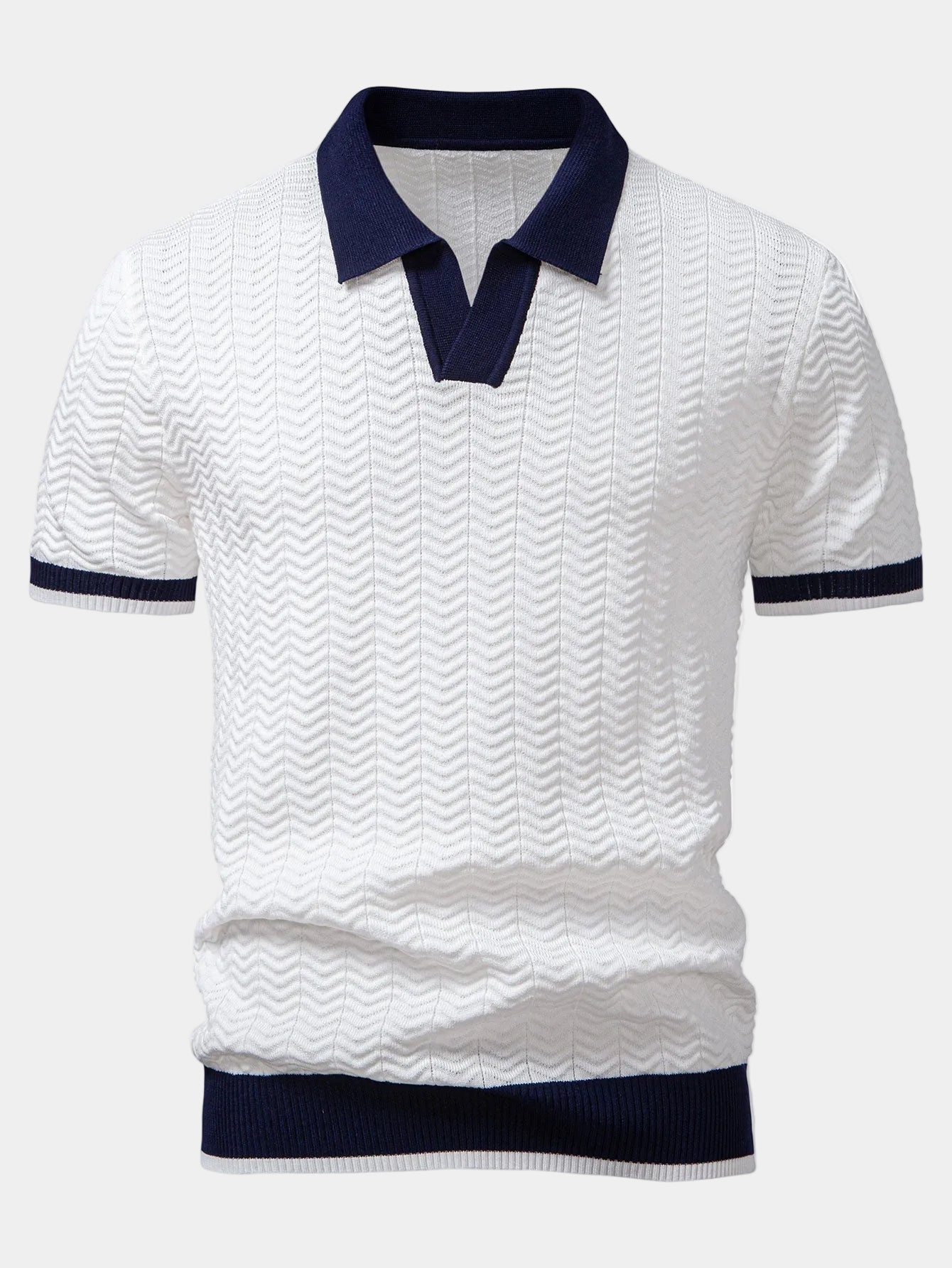 Men's short sleeve textured knit polo with contrast collar and trim